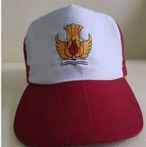 Warna Topi Saat Mengenakan Seragam Merah Putih Adalah